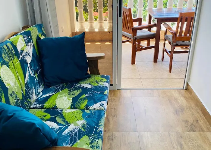 Oceanic View Guest house 4*