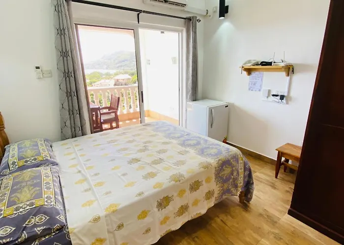 Guest house Oceanic View Beau Vallon (Mahe)